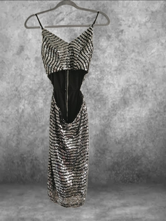 Dresses & Skirts - Sequin Striped Cutout Midi Dress - Silver & Black XS